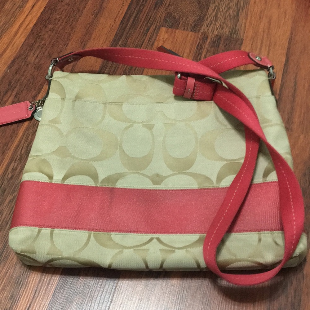 Coach Crossbody Purse - Picture 4 of 5